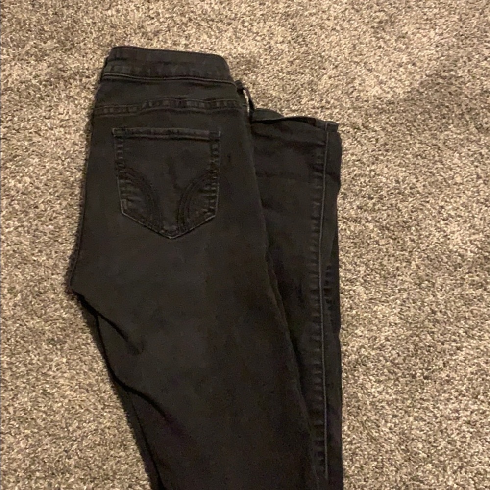 Black hollister jean